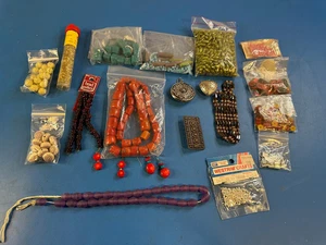 Perlen und andere Schmuckherstellung Sachen - Bild 1 von 2
