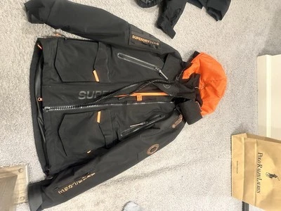 Superdry Abrigo Hombre Mediano Foto 1 de 4