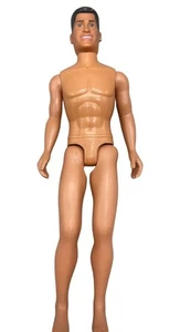 Hasbro 1990 Junge Puppe biegsame Beine braune Haare & Augen Ohrring am linken Ohr LESEN - Bild 1 von 9