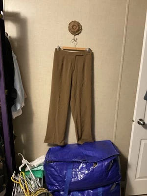 Calça social feminina Focus 2000 dourada perna reta tamanho 20WP - Imagem 1 de 4