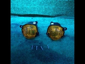 Suzuki Jimny SAMURAI SANTANA CARIBBEAN FRONT BUMPER FOG LIGHTS LAMP YELLOW JC74W - Picture 1 of 6