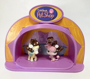 Littlest Pet Shop Dioramen Zielscheibe exklusiv #402 Pudel & #4003 Pferd - Bild 1 von 9