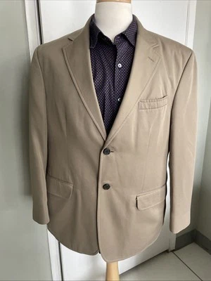 TravelSmith Travel Blazer Men 42S Beige 2 Button Microfiber Jacket Zip Pockets - Image 1 of 4