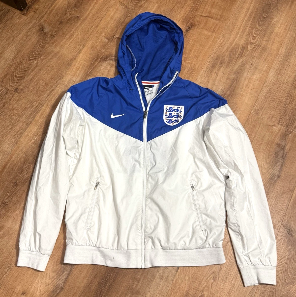 【特価即決】 新品★NIKE★England Woven Jacket (160)★ナイキ イングランド代表 ウーブンジャケット キッズ 子供 England Essential Windrunner Women\u0027s Nike Football Woven Jacket