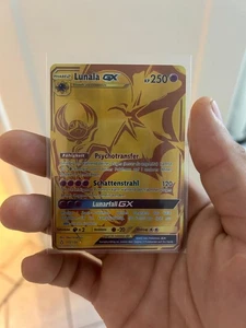 Pokémon Lunala GX Gold Super Rare 172/156 Ultra-Prisma 172/156 Near Mint Deutsch - Bild 1 von 2
