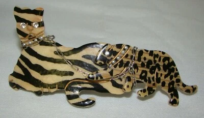 Guepardo tigre Sonia's Creations de colección con pasador de pelo 3D encadenado para bebé 4 1/2" Foto 1 de 4