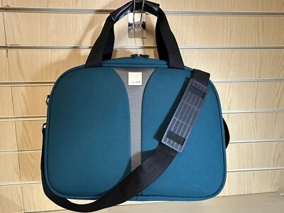 Tripp Hand Luggage Cabin Bag Green & Grey /Black Weekend Bag T9 PO-71369 - Image 1 of 4