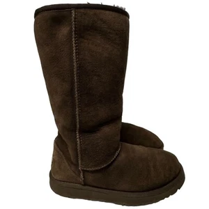 UGG Classic Tall Boot Womens 4 Dark Brown Suede Sheepskin Shearling Lined PullOn - Picture 1 of 17
