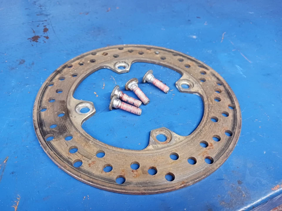 05 04 KAWASAKI NINJA ZX6R ZX6RR ЗАДНИЙ ТОРМОЗНОЙ ДИСК ОТ ОРИГИНАЛЬНОГО ПРОИЗВОДИТЕЛЯ 2005  - Изображение 1 из 1