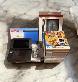Original Blue Nintendo 3DS XL Bundle - 14 Games, Starter Set + Case - Pristine!