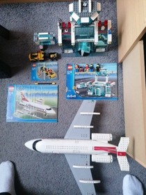 Lego City 7894 Airport Airport with Plane 100% Complete Figures Instructions