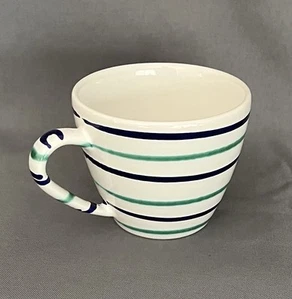 Gmundner Keramik • Austria • Grün & Blau Streifen Kaffeetasse • Traunseemuster - Bild 1 von 7