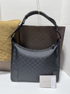 NUEVO GUCCI GG Logo Negro Lona Satinada Cuero Negro Borde Bolso de Hombro Bolso de Mano Caja - Imagen 1 de 19