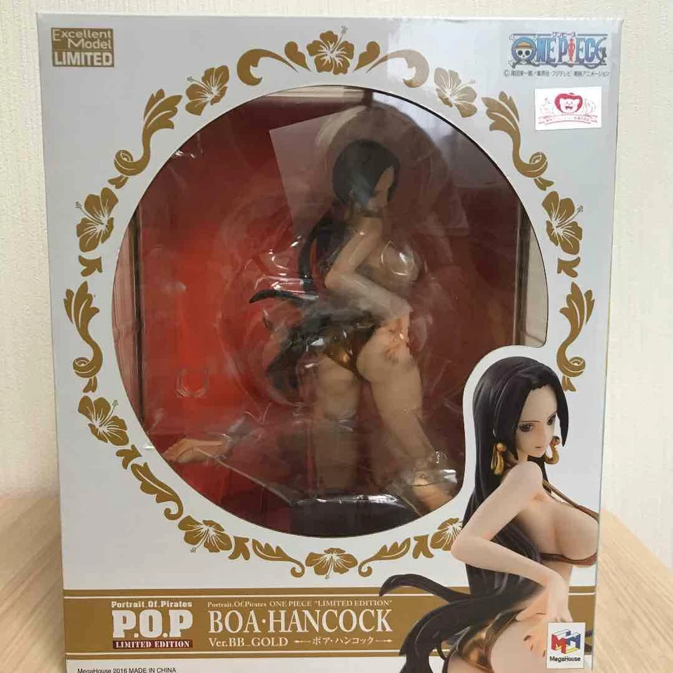 Figura Boa Hancock Ver.BB GOLD Retrato.De.Piratas Una Pieza Megacasa LIMITADA Foto 1 de 4