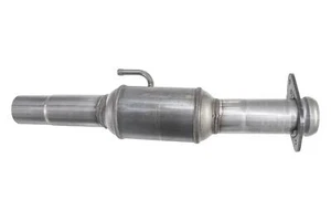 Front Catalytic Converter For 1987-1988 Chevrolet R20 Suburban 5.7L V8 GAS OHV - Picture 1 of 2