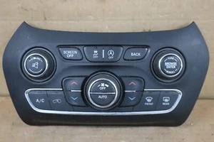 2018 2019 2020 Jeep Renegade AC Heat Temperature Climate Control OEM 4000244D - Picture 1 of 6