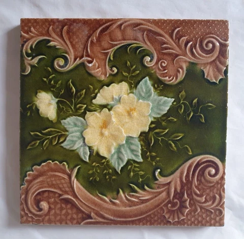 PILKINGTON ART NOUVEAU MAJOLICA  FLORAL DESIGN 6 INCH TILE (A) Cover