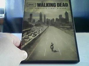 Dvd movies free shipping box set THE WALKING DEAD THE FIRST SEASON - Picture 1 of 6