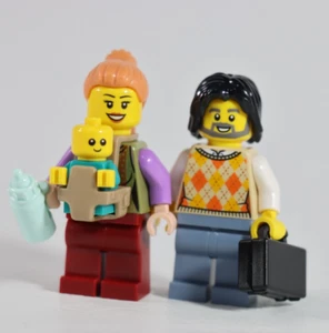 LEGO® City Minifigure Family Mom Office Dad Baby Carrier Milk Bottle Briefcase - Picture 1 of 8
