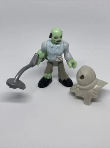 Figura Zombie Imaginext Blind Mystery Bag Serie 3 con Capucha y Weedwacker Completa - Imagen 1 de 4