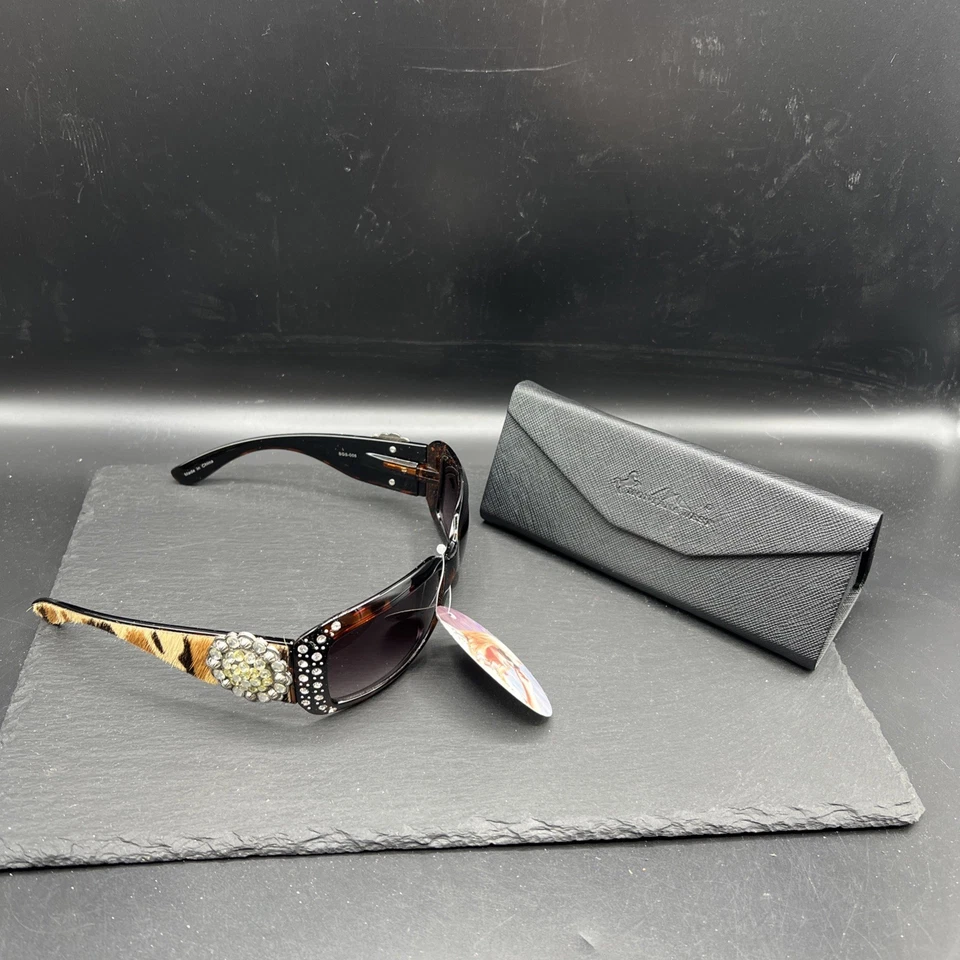 Gafas de sol Montana West de cuero de vaca con estrás brillantes con estuche nuevas con etiquetas Foto 1 de 4