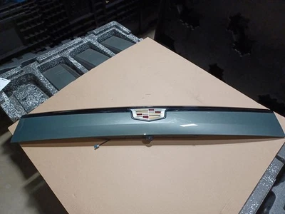 Tail Finish Panel 85542282 Fits 21-23 Escalade 2952199 - Image 1 of 4