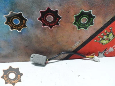 Kawasaki KX 125 1998 regulador de voltaje (C) 98 KX125 Foto 1 de 4