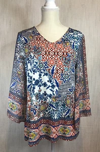 Túnica CHICO'S TALLA 0 (2-4 XS) CUELLO EN V MANGA CAMPANA POLIETILENO ESTAMPADO INDIO BOHO - Imagen 1 de 10