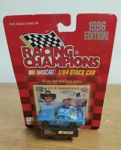 RACING CHAMPIONS #43 RICHARD PETTY STP 1996 EDICIÓN NASCAR 1:64 DIECAST - Imagen 1 de 7