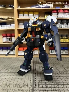 AeroModelBuild TR-1 Hazel Gundam (effetto ombra) costruito e dipinto 1/100 modello Ki - Foto 1 di 14