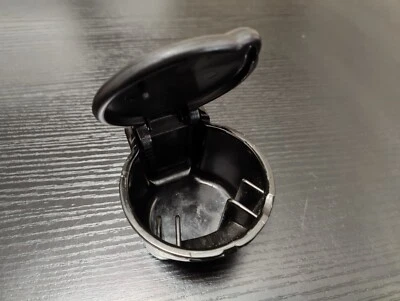 97-03 Ford F-150 97-02 Expedition Lincoln Navigator Bandeja de cenizas Inserto YL3X-1504810 Foto 1 de 4