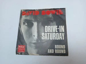 DAVID BOWIE DRIVE-IN SATURDAY 7PS 45 RPM SINGLE YUGOSLAVIA UNICUE COVER RAREEEE - Bild 1 von 4