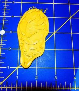 Feather Leaf -Silicone Mold-Candy Cookie Crafts Cake Pop Cupcake topper Clay - Picture 1 of 1