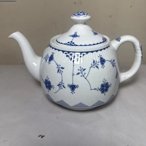 Johnson Brothers England Blue & White Teapot 6 1/2" High - Picture 1 of 6