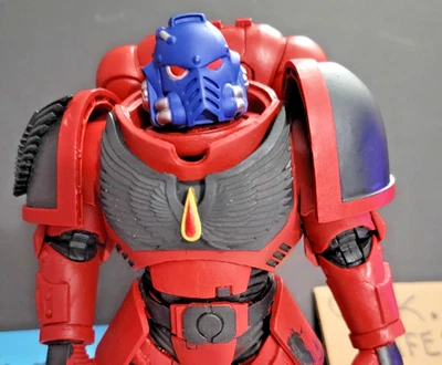 McFarlane Warhammer 40k Red 7" Blood Angels Primaris Lieutenant Hellblaster U18 - Image 1 of 4