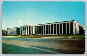Postcard Indiana University South Bend Administration Building South Bend - Picture 1 of 2