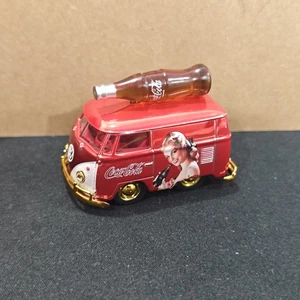 M2 Machines Kustom coke 1960 VW Delivery Van Coca cola - Picture 1 of 7