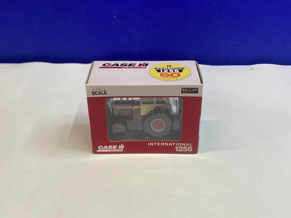 SPECCAST 1/64 SCALE FARMALL 1256 50 YEARS INTERNATIONAL 1256 NIB - Image 1 of 4
