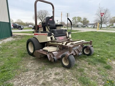 New 329/61 3 Cylinder Kubota Gasoline Grasshopper 61" Mower Standard Equipped  - Image 1 of 4
