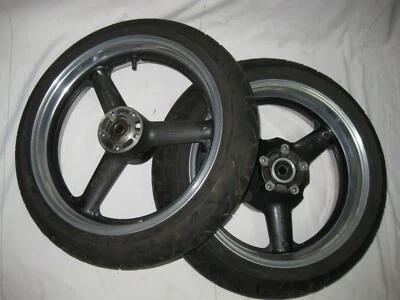 Suzuki GSF 1200 Bandit Felgen Satz poliert mit BT 21 Reifen Bj.96-00 - Bild 1 von 4