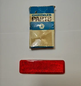 1969 Plymouth Dodge Chrysler Barracuda Side Marker Lamp Light Lens 2930746 NOS - Picture 1 of 7