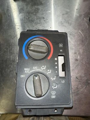 ✅95-97 OEM Jimmy Chevy S10 Calentador Soplador Motor Interruptor Control de Climatización Descongelador Foto 1 de 4