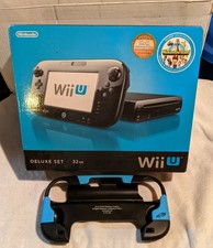 Nintendo Wii U Console 32GB Black Deluxe Set Very Good Includes Extras