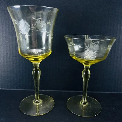 Yellow Etched Stemware Wine Champagne Glass Daisy Sunflower VTG Depression - Image 1 of 4