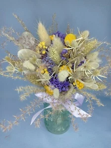 Kleiner Trockenblumenstrauß mit Vase , Trockenblumen, Trockenstrauß - Bild 1 von 3