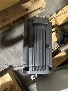 ALLEN BRADLEY 1326AB-B720E-S2L AC SERVO MOTOR - Picture 1 of 5