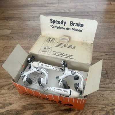 Juego de frenos NOS MODOLO Speedy “Team” en pinzas y palancas blancas raras Foto 1 de 4