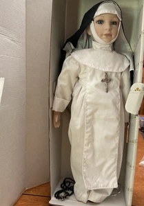 Vintage Kingstate "Schwester Agnes" Nonne Porzellan Puppe mit Box - Bild 1 von 12
