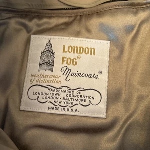 London Fog Tempo Europa Trenchcoat Khaki Gürtel herausnehmbares Innenfutter 42 L - Bild 1 von 9