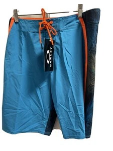 Bañador Oakley Backdraft nuevo con etiquetas. ¡Azul atómico! Talla 30 - Imagen 1 de 4